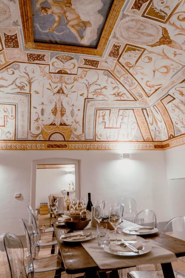 Castello Di Ramazzano - Tenute Aliani Perugia Eksteriør billede
