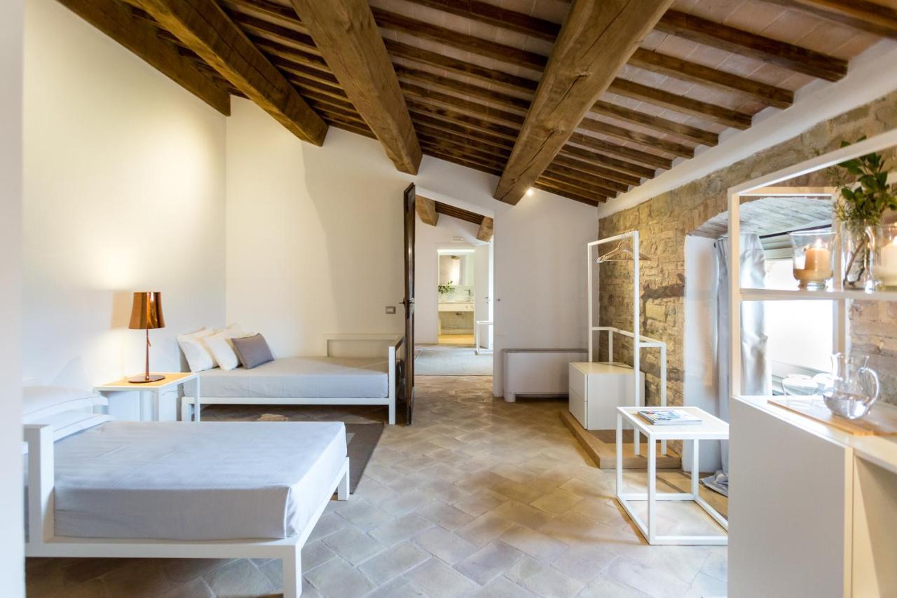 Castello Di Ramazzano - Tenute Aliani Perugia Eksteriør billede