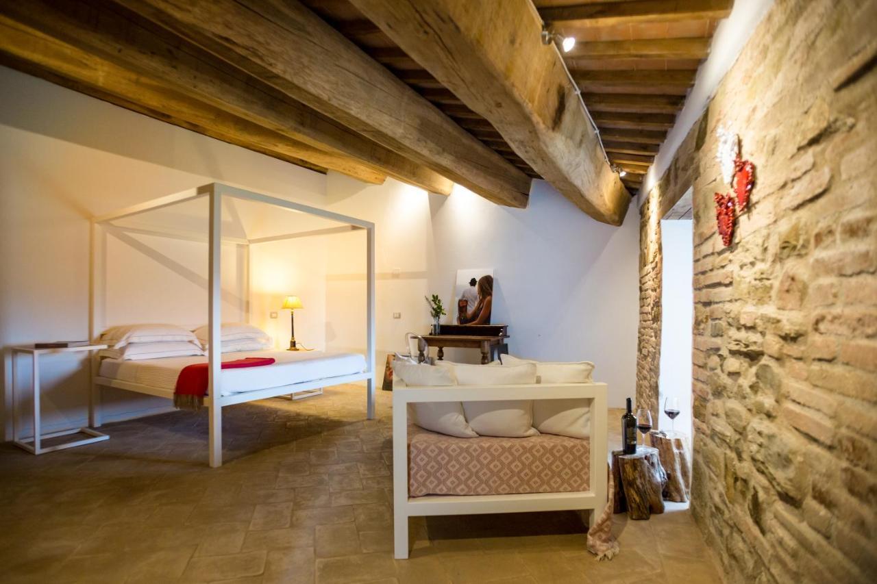 Castello Di Ramazzano - Tenute Aliani Perugia Eksteriør billede