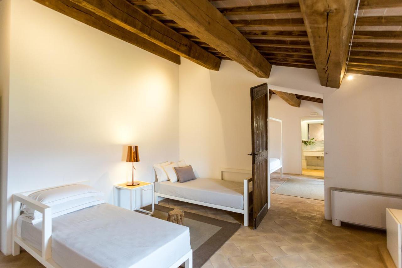 Castello Di Ramazzano - Tenute Aliani Perugia Eksteriør billede